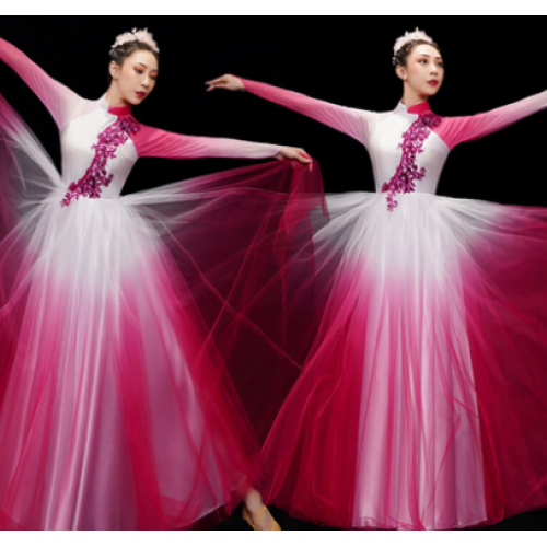 Women blue red pink gradient colored Chinese folk dance dress Opening flamenco big swing skirt female modern dance long skirt song dance dress